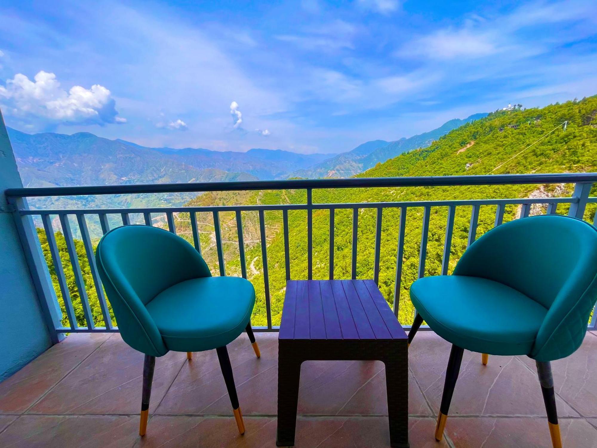 Kamlesh Lodge Бхавнагар Екстериор снимка