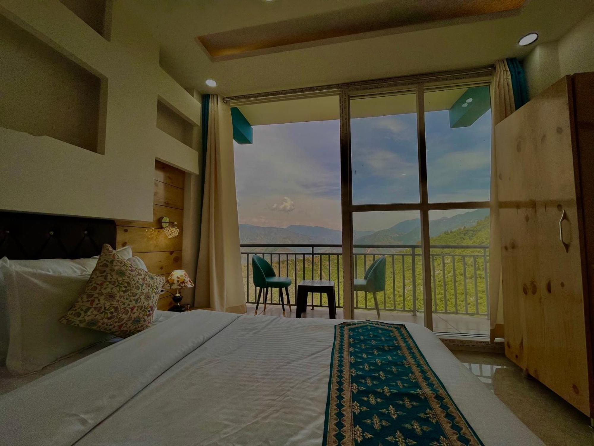 Kamlesh Lodge Бхавнагар Екстериор снимка