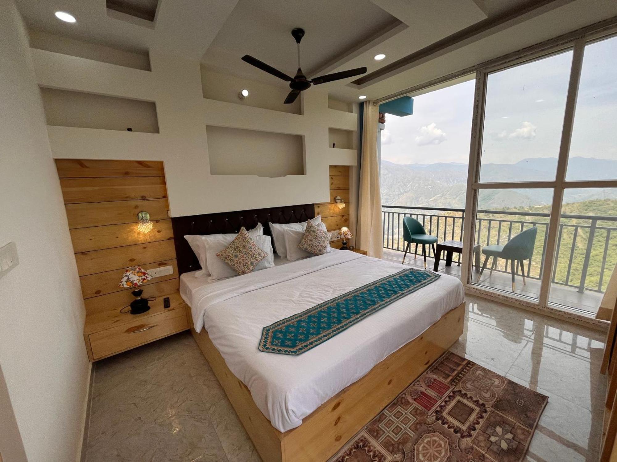 Kamlesh Lodge Бхавнагар Екстериор снимка